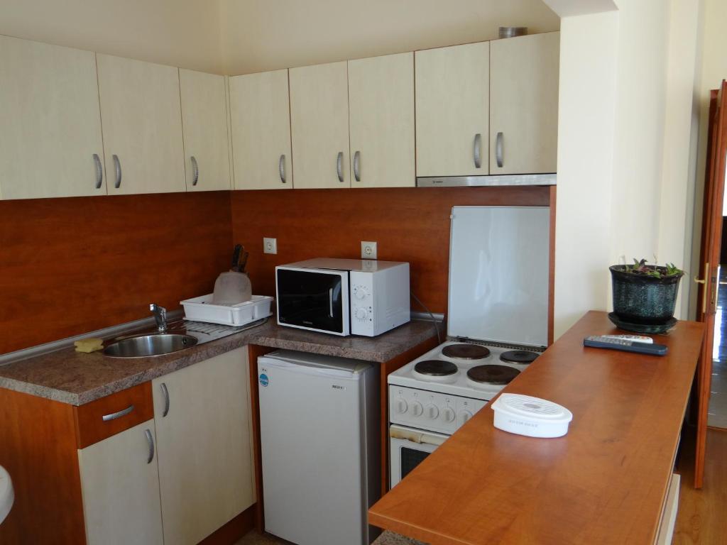 Lilia Guest House Nessebar Quarto foto